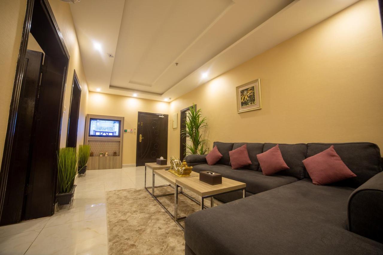 Hikayet Abeer Hotel Apartment Jeddah Bagian luar foto
