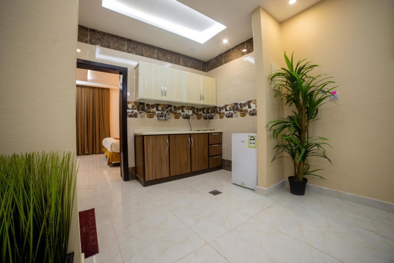 Hikayet Abeer Hotel Apartment Jeddah Bagian luar foto
